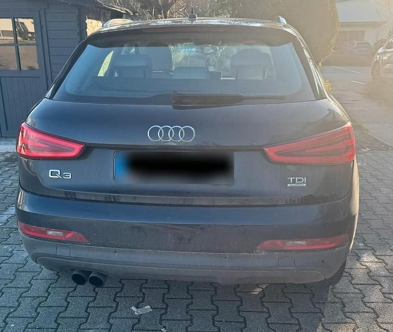 Gebraucht Audi Q3 177 PS (130 kW) 2014 Blau SUV