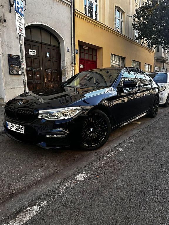 Schwarz Gebraucht 2018 BMW 530 M Sport Limousine | 22.000 € (Superpreis) - Bild 1/4