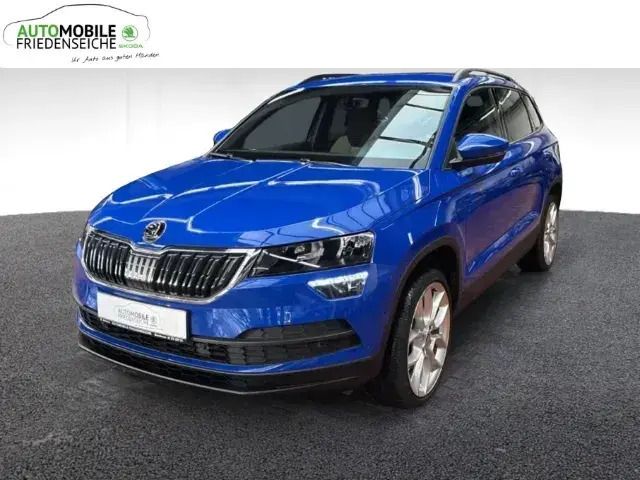 Blau Gebraucht 2021 Skoda Karoq Style SUV | 24.390 € (Guter Preis) - Bild 1/4