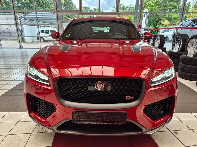 Rot Gebraucht 2019 Jaguar F-Pace SVR SUV | 55.900 € (Teuer) - Bild 1/4