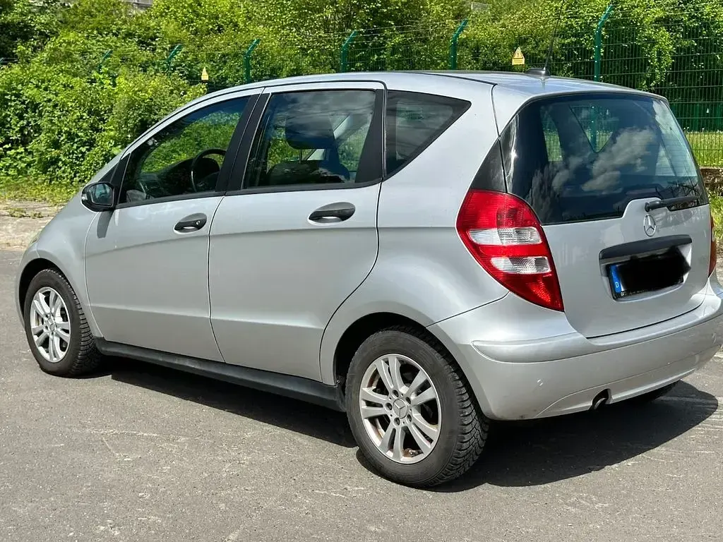 Gebraucht Mercedes A150 95 PS (69 kW) 2006 Silber Limousine