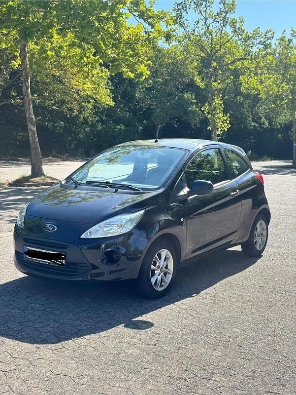 Schwarz Gebraucht 2014 Ford Ka Plus Kleinwagen | 3.700 € - Bild 1/4