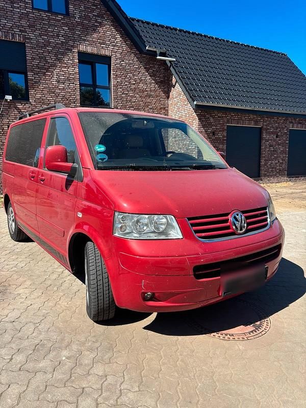 Rot Gebraucht 2006 VW T5 Van | 10.500 € (Teuer) - Bild 1/4