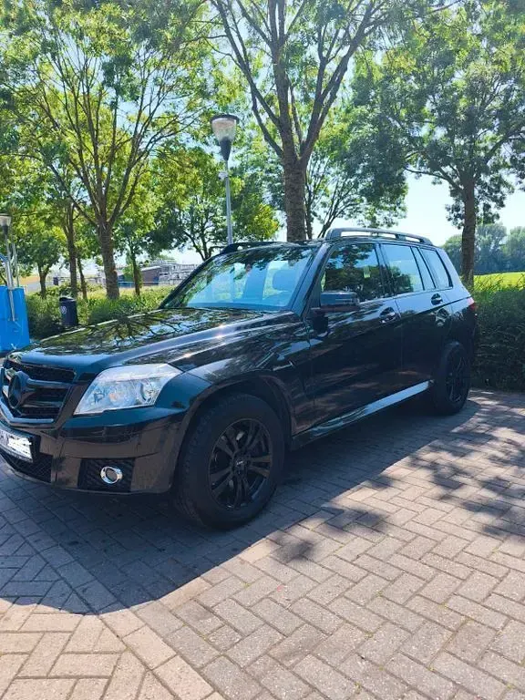 Gebraucht Mercedes GLK320 224 PS (164 kW) 2009 Schwarz SUV
