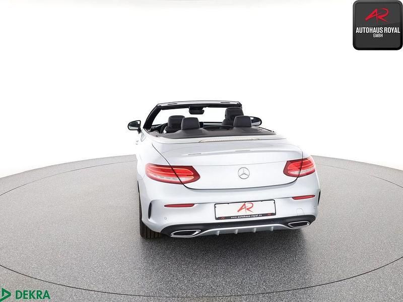 Gebraucht Mercedes C220 AMG 170 PS (125 kW) 2018 Silber Cabrio