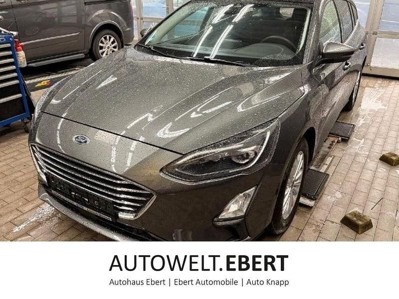 Grau Gebraucht 2021 Ford Focus Titanium X Kombi | 19.690 € (Fairer Preis) - Bild 1/4