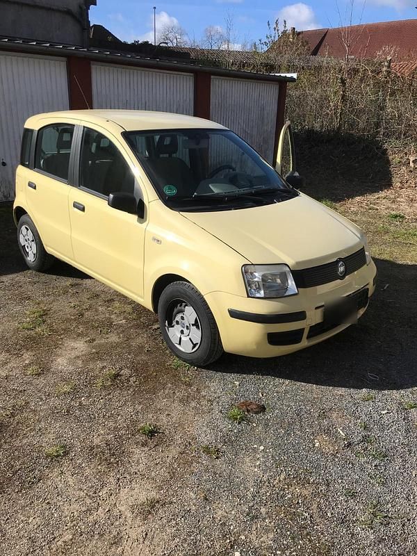 Gebraucht Fiat Panda 54 PS (39 kW) 2009 Gelb Kleinwagen