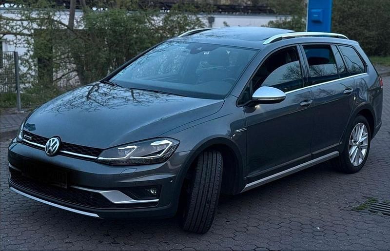 Gebraucht VW Golf Alltrack 184 PS (135 kW) 2019 Grau Kombi
