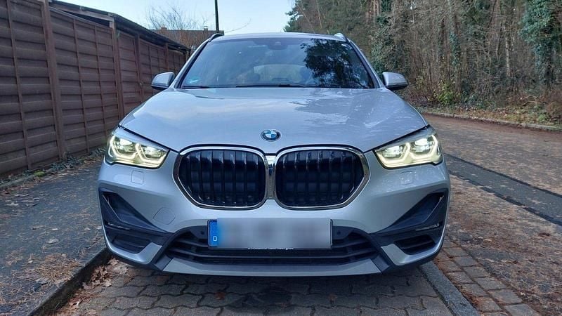 Gebraucht BMW X1 Advantage 231 PS (169 kW) 2019 Silber SUV