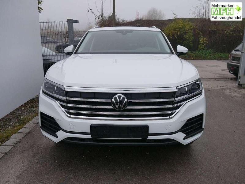 Neu VW Touareg 231 PS (169 kW) 2025 Pure white SUV