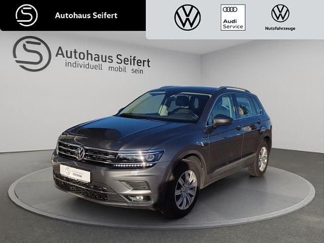 Indiumgrau metallic (metallic) Gebraucht 2020 VW Tiguan Highline SUV | 25.900 € (Superpreis) - Bild 1/4