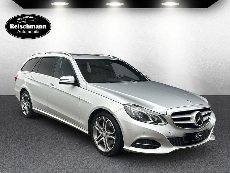 Gebraucht Mercedes E250 204 PS (150 kW) 2015 Silber Kombi