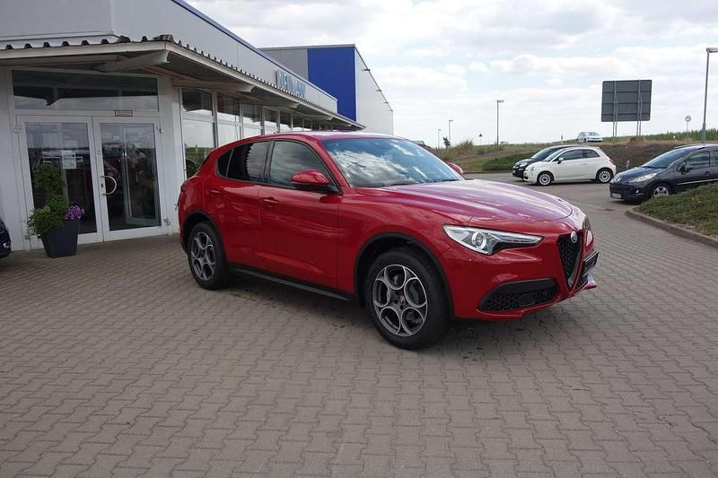 Gebraucht Alfa Romeo Stelvio Sprint 200 PS (147 kW) 2022 Rosso alfa, uni SUV