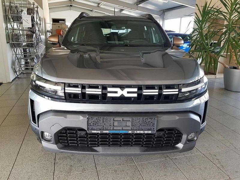 Second-hand Dacia Duster 122 CP (89 kW) 2026 Gri SUV