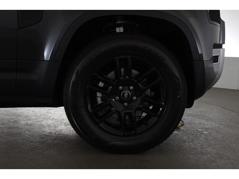 Gebraucht Land Rover Defender S 200 PS (147 kW) 2024 Grau SUV