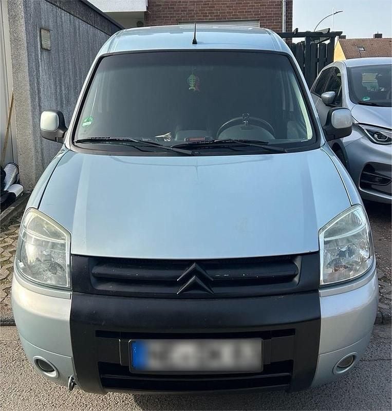 Gebraucht Citroën Berlingo 109 PS (80 kW) 2007 Blau Van / Kleinbus