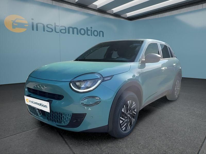 Neu Fiat 600 101 PS (74 kW) 2025 Blau Kleinwagen