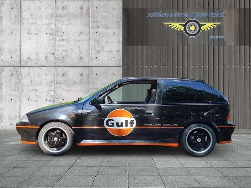 Gebraucht Suzuki Swift 101 PS (74 kW) 1992 Deep black met. Kleinwagen