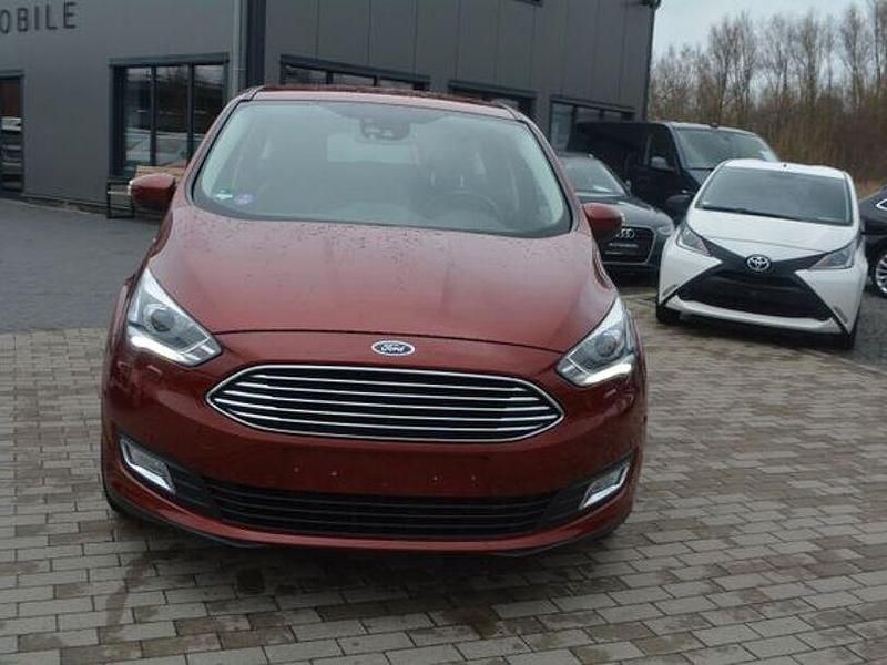 Gebraucht Ford C-MAX Titanium 125 PS (91 kW) 2017 Rot Van / Kleinbus