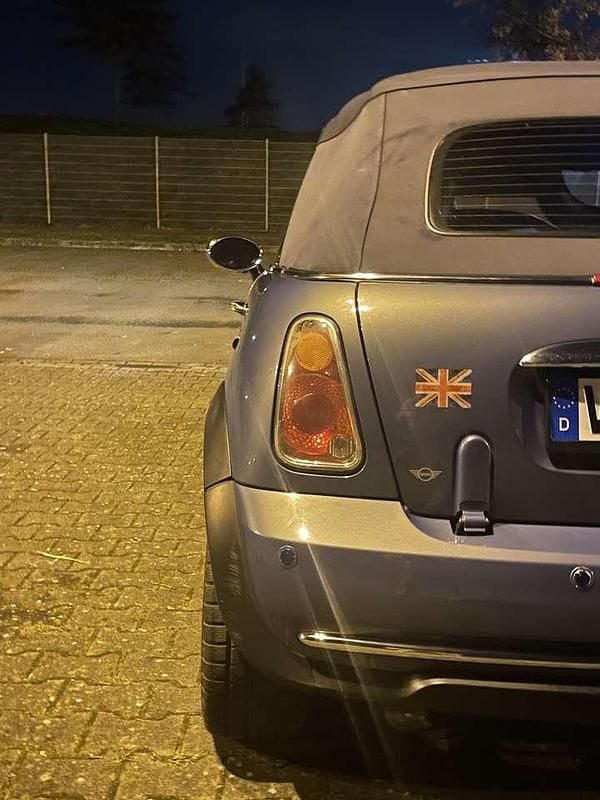 Usata Mini Cooper Cabriolet 116 CV (85 kW) 2004 Cabrio