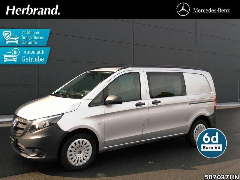 Silber Gebraucht 2021 Mercedes Vito Van / Kleinbus | 34.808 € (Etwas zu teuer) - Bild 1/4