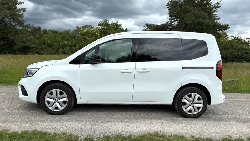 Weiß Gebraucht 2023 Renault Kangoo Equilibre Van / Kleinbus | 26.900 € - Bild 1/4