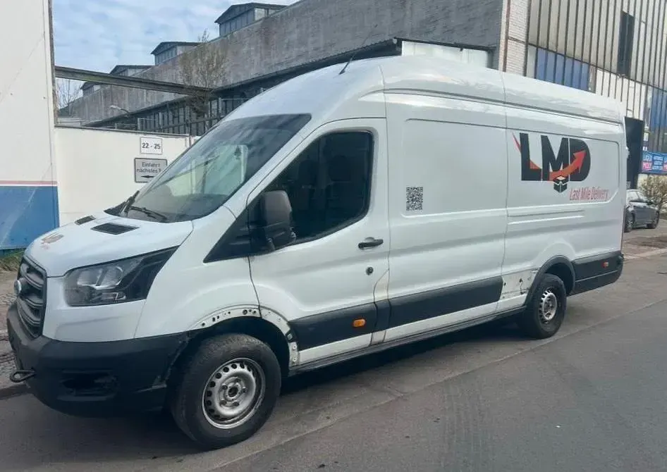 Używany Ford Transit 105 KM (77 kW) 2023 Biały Minivan