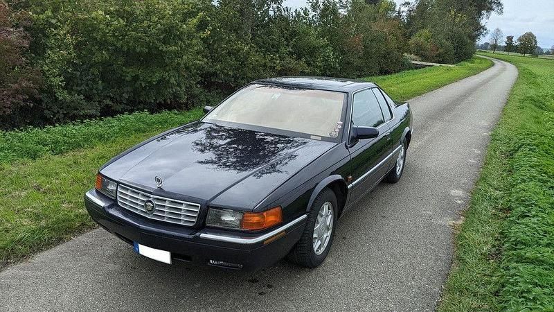 Blau Gebraucht 1995 Cadillac Eldorado Coupé | 8.499 € - Bild 1/4