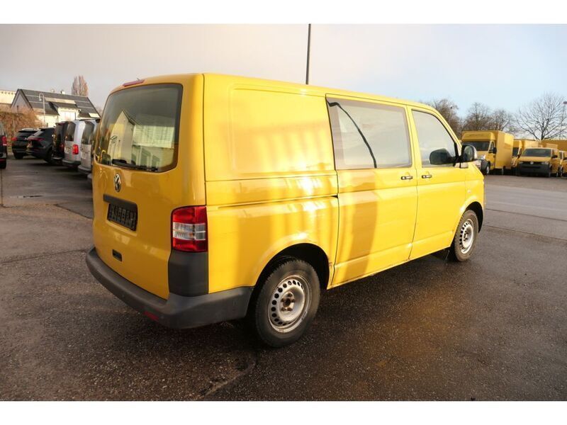 Gebraucht VW T5 84 PS (61 kW) 2011 Ginstergelb r1032 Van
