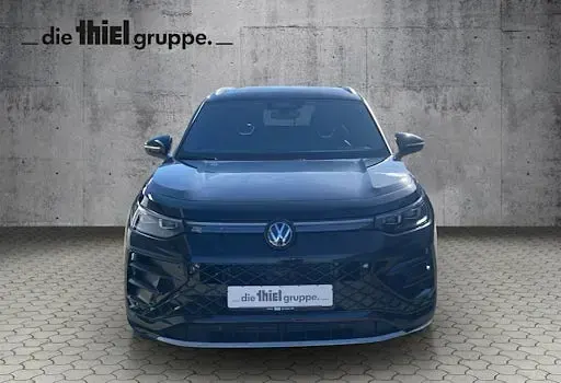 Neu VW Tayron R-line 150 PS (110 kW) 2026 Schwarz SUV