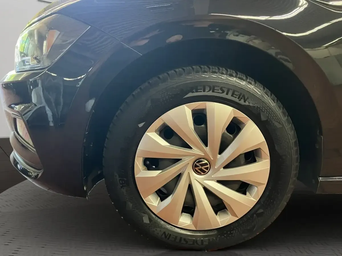 Gebraucht VW Polo Comfortline 95 PS (69 kW) 2021 Schwarz Kleinwagen