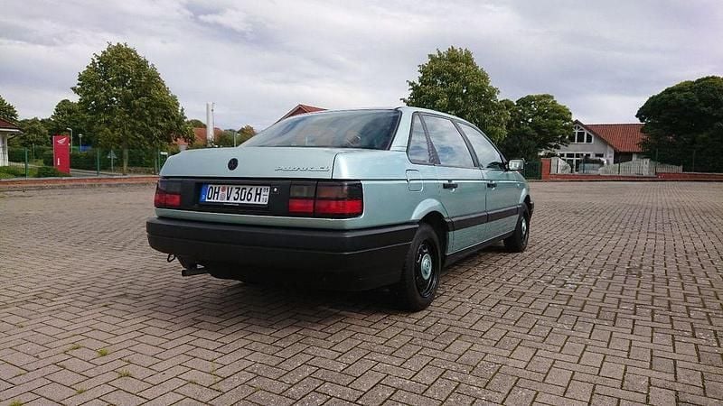 Brugt VW Passat 75 HK (55 kW) 1991 Grøn Sedan