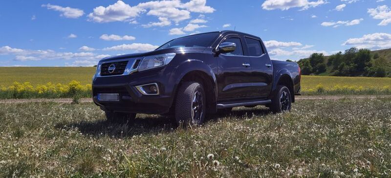 Schwarz Gebraucht 2019 Nissan Navarra SUV | 28.000 € - Bild 1/4