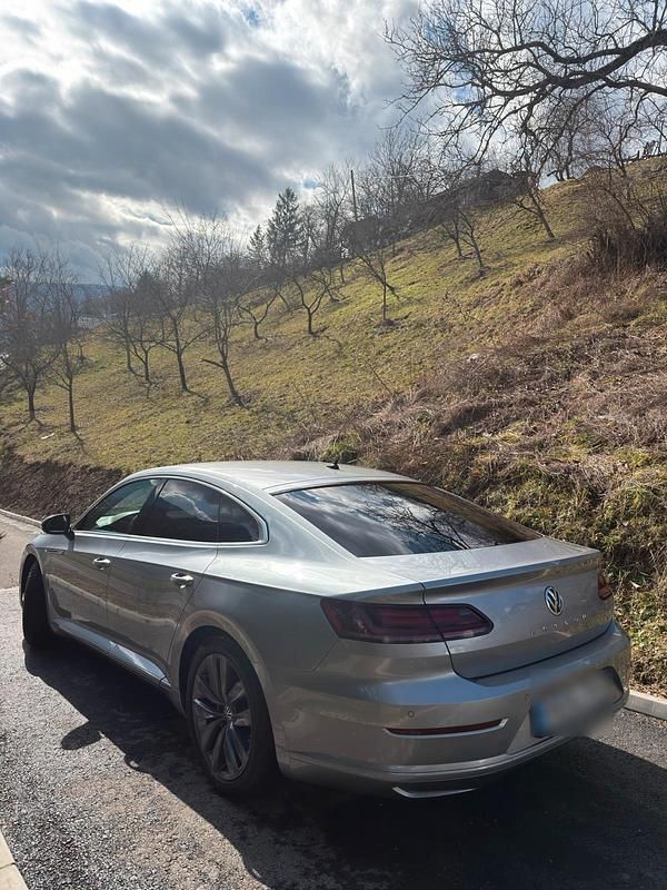 Gebraucht VW Arteon 150 PS (110 kW) 2017 Schwarz Kleinwagen