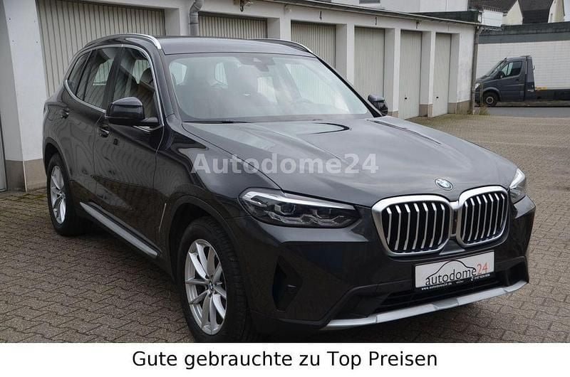 Schwarz Gebraucht 2021 BMW X3 Sport Line SUV | 33.900 € (Guter Preis) - Bild 1/4