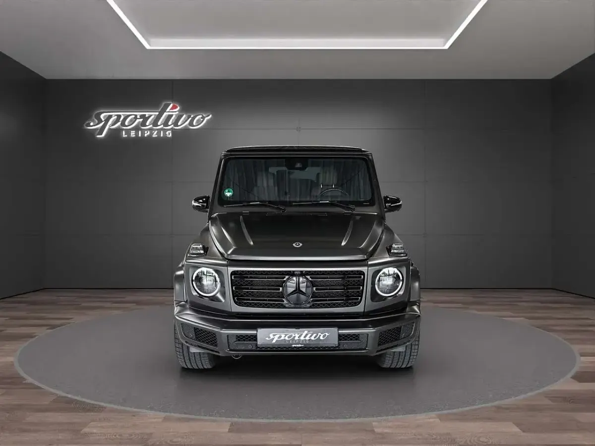 Gebraucht Mercedes G350 286 PS (210 kW) 2021 Obsidianschwarz SUV