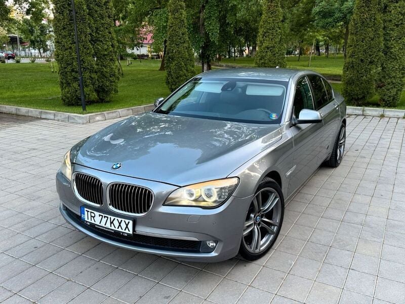 Grau Gebraucht 2010 BMW 730 Limousine | 13.800 € (Teuer) - Bild 1/4