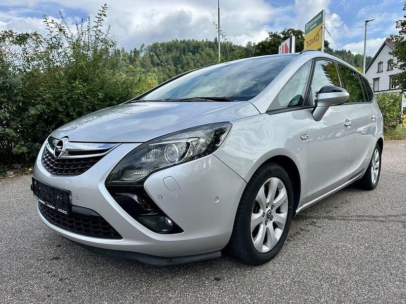 Silber Gebraucht 2016 Opel Zafira Tourer Style Van / Kleinbus | 6.380 € (Fairer Preis) - Bild 1/4