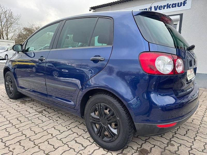 Gebraucht VW Golf V Trendline 102 PS (75 kW) 2007 Blau Limousine
