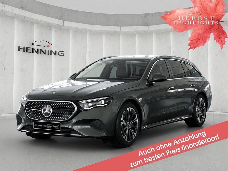 Grau Gebraucht 2024 Mercedes E300 Limousine | 59.680 € (Teuer) - Bild 1/4