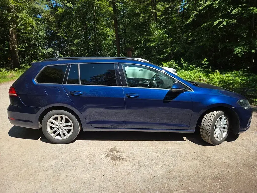 Second-hand VW Golf VII Comfortline 116 CP (85 kW) 2018 Albastru Break