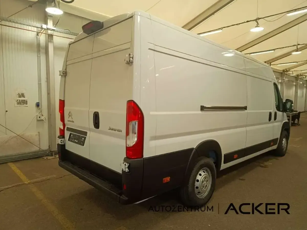 Gebraucht Citroën Jumper 165 PS (121 kW) 2024 Kaolin weiß Van / Kleinbus