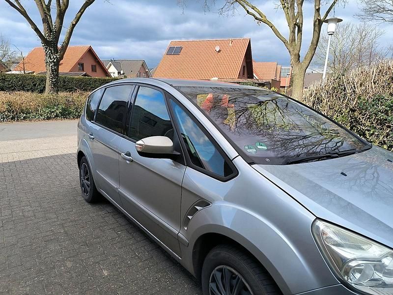 Gebraucht Ford S-MAX S 143 PS (105 kW) 2006 Silber Van / Kleinbus