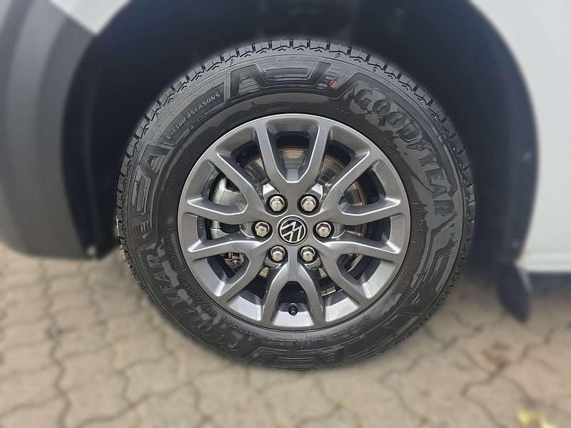 Gebraucht VW Transporter 170 PS (125 kW) 2025 Weiß Van