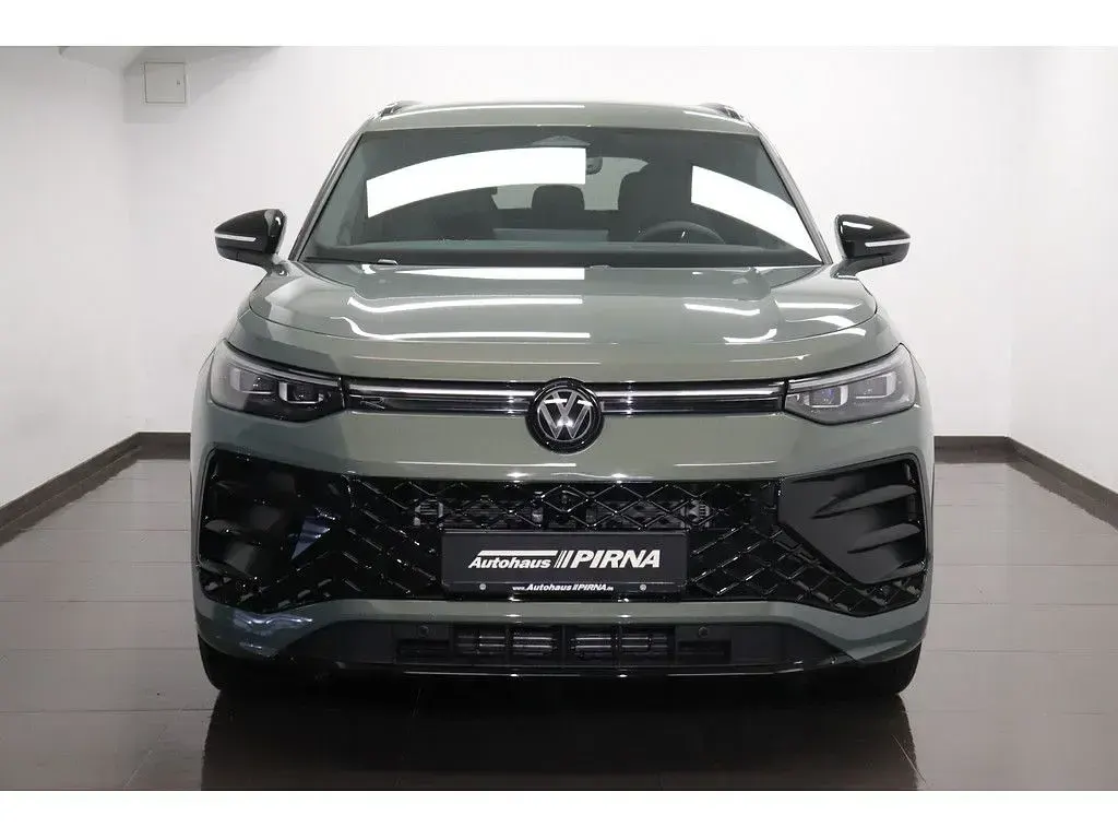 Neu VW Tayron R-line 193 PS (141 kW) 2026 Grün SUV