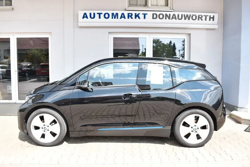 Gebraucht BMW i3 Comfort Edition 125 kW (170 PS) 2022 Schwarz Kleinwagen