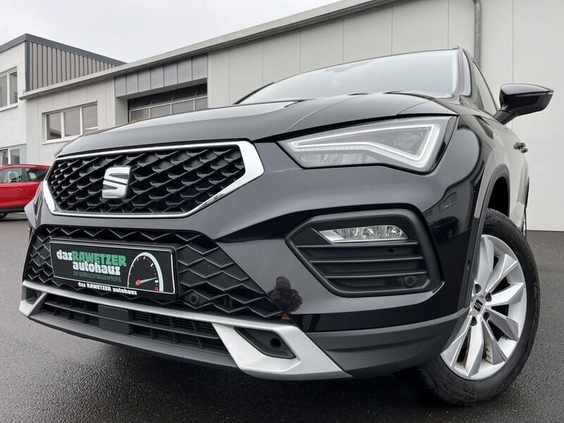 Magicschwarz Gebraucht 2023 Seat Ateca Style SUV | 29.640 € (Fairer Preis) - Bild 1/4