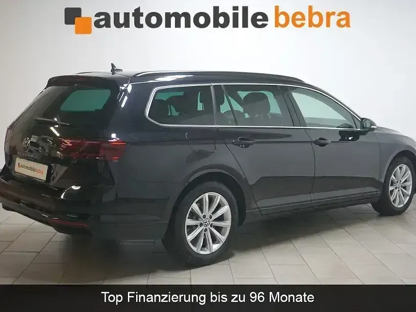 Gebraucht VW Passat Business 150 PS (110 kW) 2023 Deep black Kombi