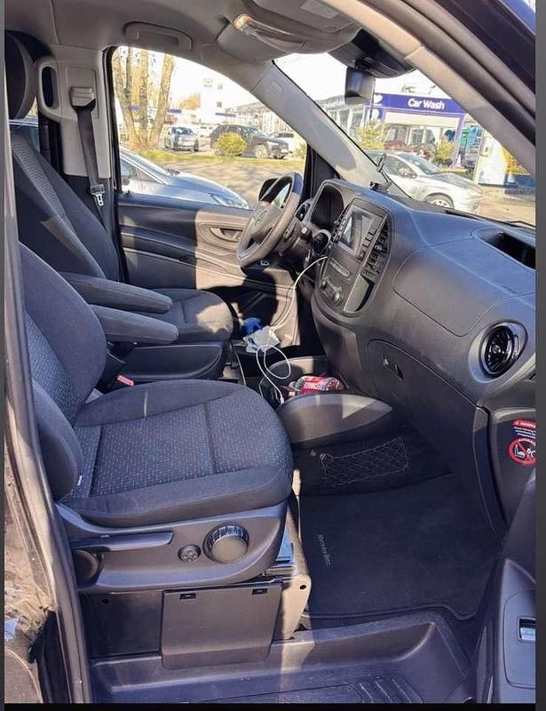 Gebraucht Mercedes Vito 163 PS (119 kW) 2020 Schwarz Van