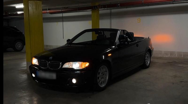 Gebraucht BMW 320 Cabriolet Exclusive 170 PS (125 kW) 2005 Schwarz Cabrio